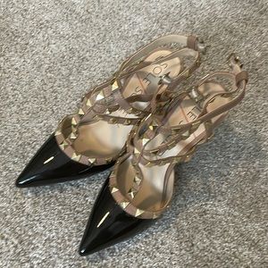 Size 7 Sole Society black and nude heels with gold studs. Great shape!